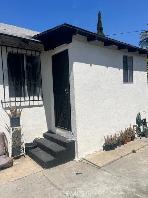1837 E Gage Avenue, Los Angeles, California 90001 home-pic-2